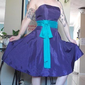 JJs House bridesmaid dress